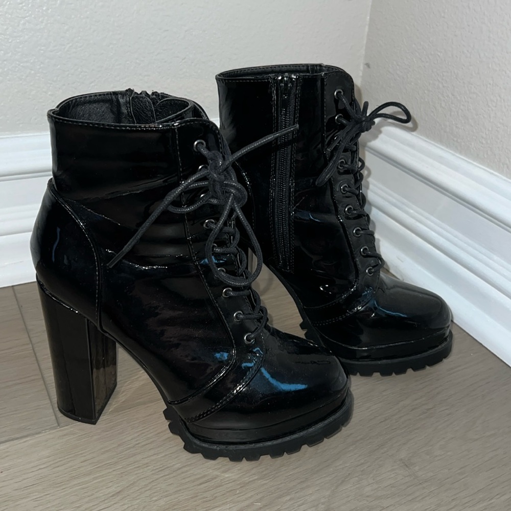 Boot Heels
